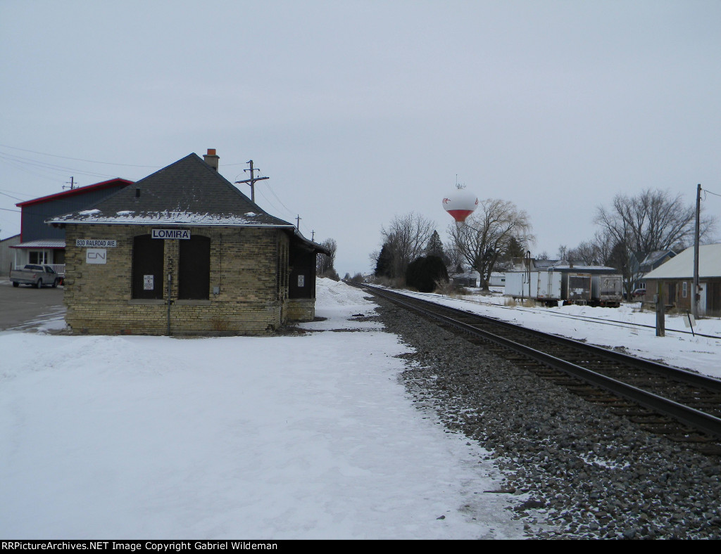 Lomira Station